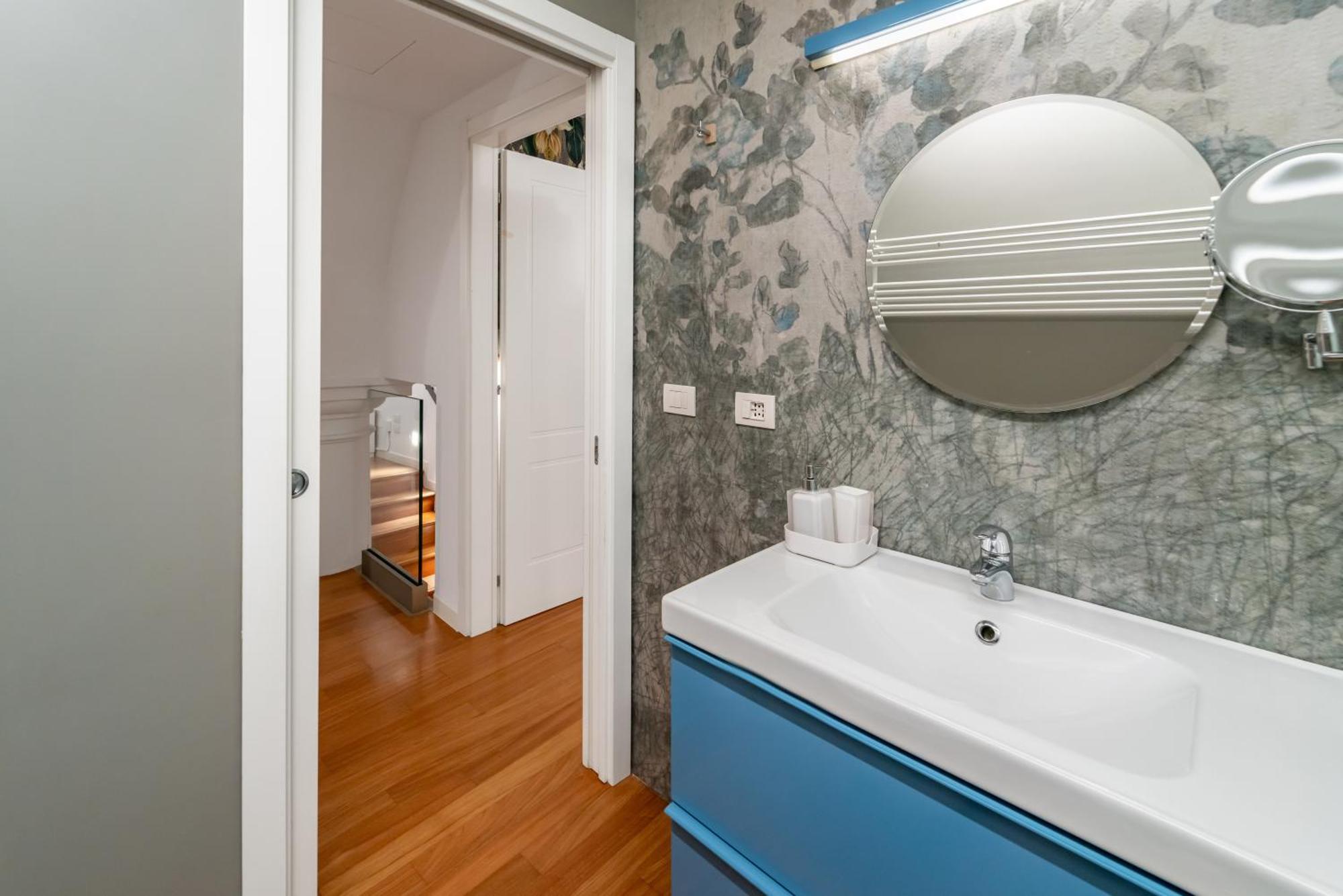 Modern Flat - Borgonuovo 23 Apartman Bologna Kültér fotó