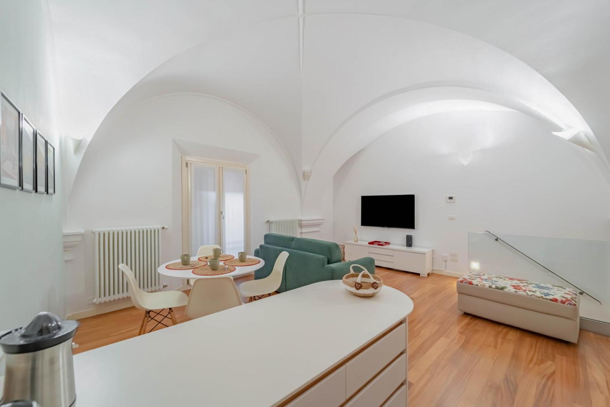 Modern Flat - Borgonuovo 23 Apartman Bologna Kültér fotó