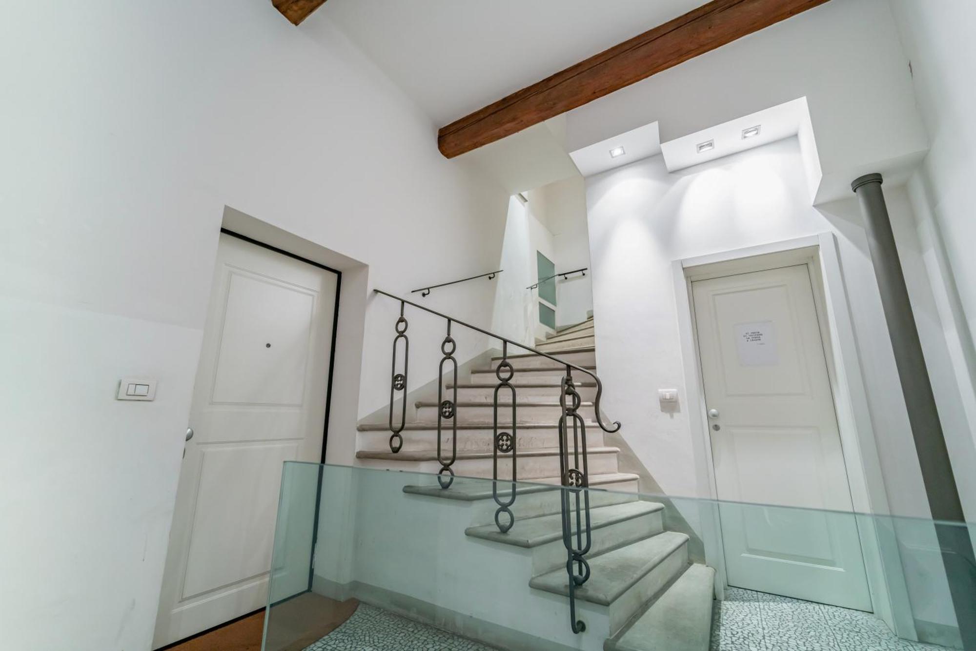 Modern Flat - Borgonuovo 23 Apartman Bologna Kültér fotó